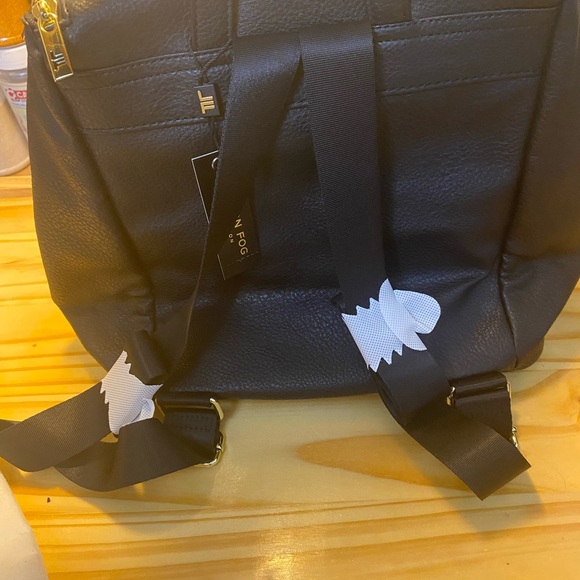 London Fog black backpack - Picture 9 of 9